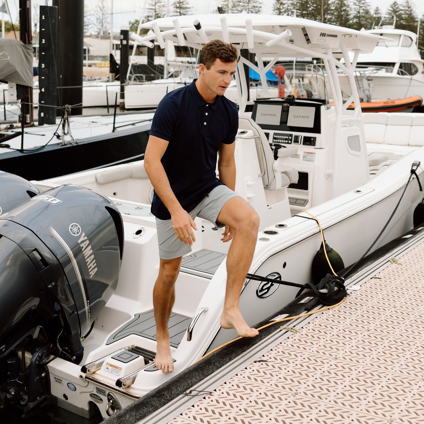 Signature Short - Light Grey